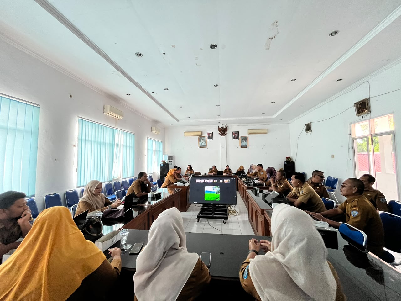 Zoom Meeting Bersama Direktorat Jenderal Bina Bangda Kemendagri dan  Lanjutan Rapat Evaluasi Semester I Tahun 2026 dan Penyusunan Rencana Kerja Pelaksanaan percepatan Aksi Konvergensi Pencegahan dan Percepatan Stunting untuk semester II Tahun 2026