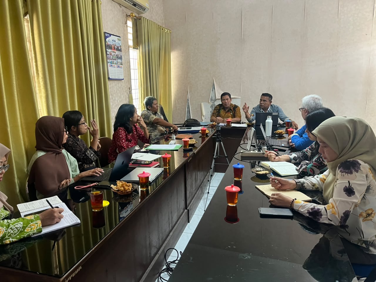 Wawancara Mahasiswa Universitas Gaja Mada Fakultas Ilmu Sosial dan Ilmu Politik  Bersama Bappeda Kabupaten Labuhanbatu tentang Membangun Respon yang Tahan Lama terhadap Ketimpangan Gender