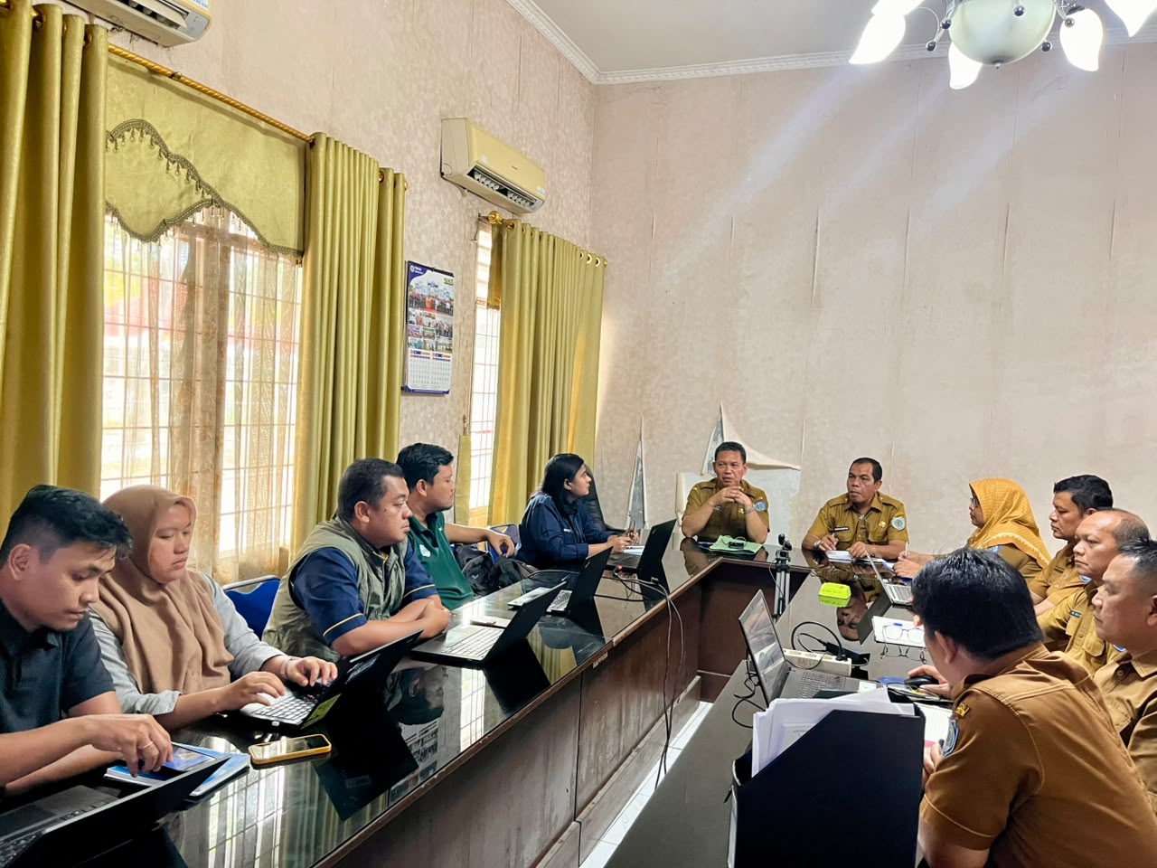 Bappeda Kabupaten Labuhanbatu Gelar Rapat Penyusunan RAD Kelapa Sawit Berkelanjutan Tahun 2025–2029 Bersama SNV